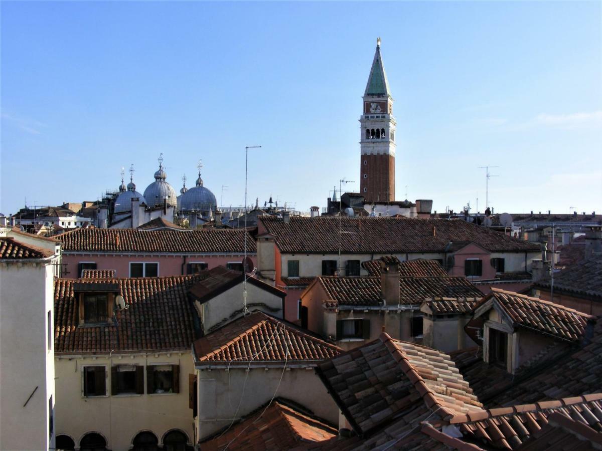 Andy'S Apartment Venice Luaran gambar